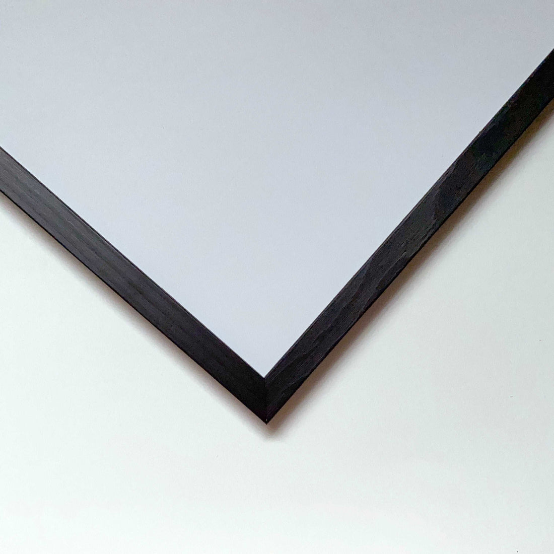 Frame A4 Black - Add sophistication to your posters